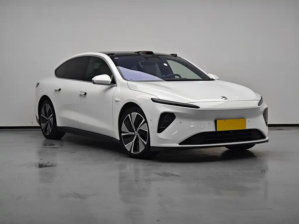 NIO ET7 2024 75kWh Executive Edition купить на сайте DeffCars