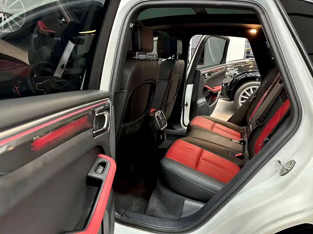 Macan 2021 Macan 2.0T купить на сайте DeffCars