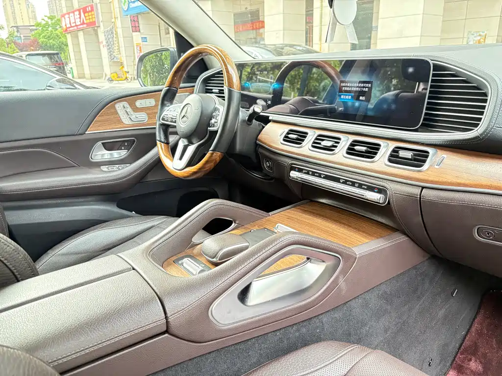 Mercedes-Benz GLS 2023 GLS 450 4MATIC Fashion Model купить на сайте DeffCars
