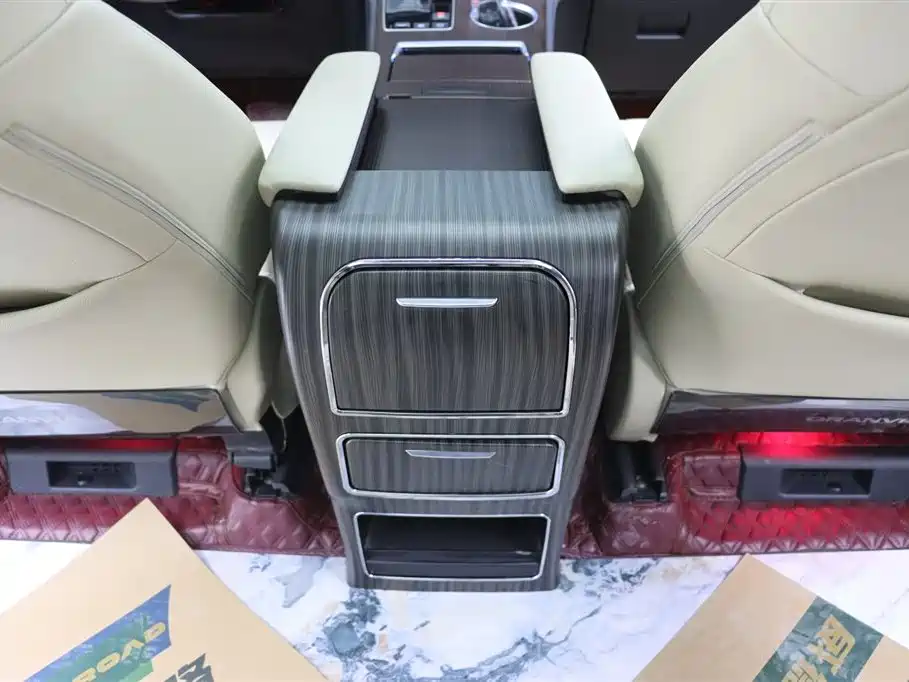 Grevia 2022 2.5L Hybrid Premium Edition купить на сайте DeffCars
