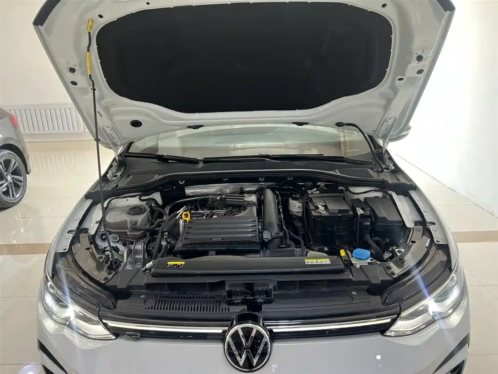Golf 2023 280TSI DSG R-Line купить на сайте DeffCars