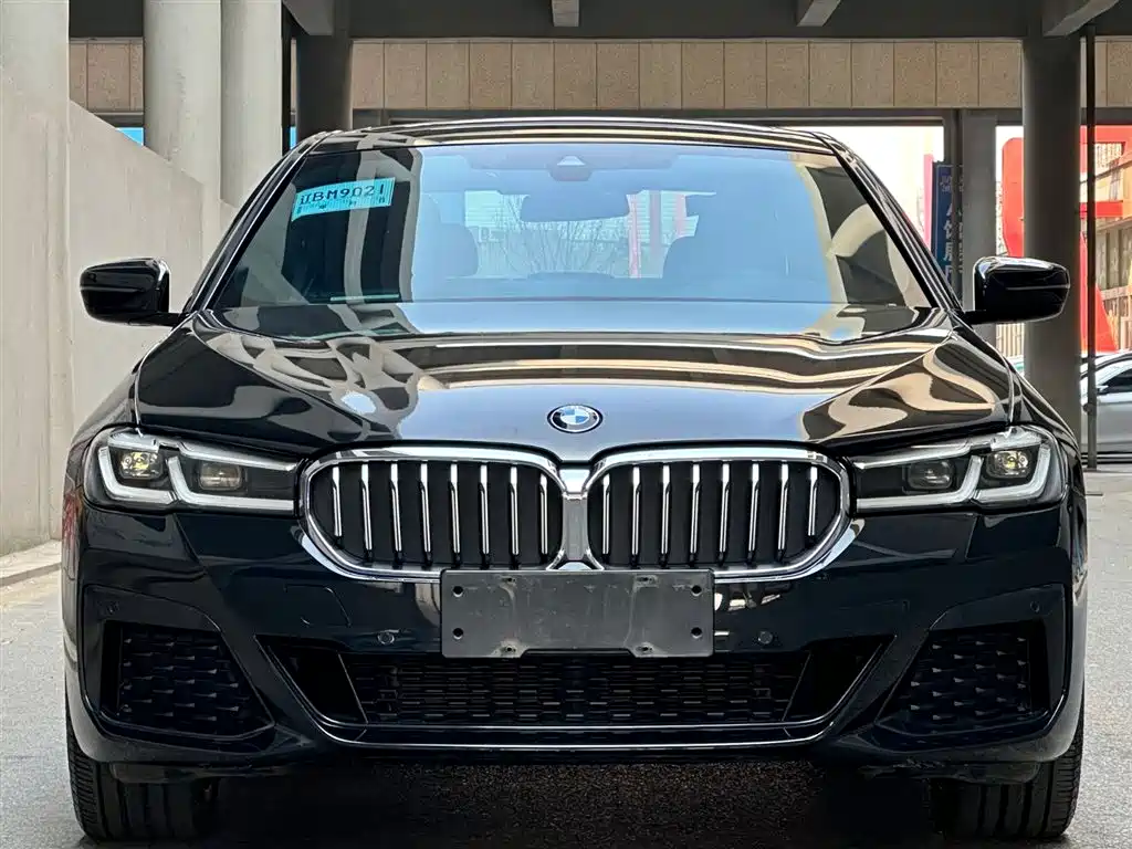 BMW 5 Series 2022 facelift 2 530Li xDrive M sports package купить на сайте DeffCars