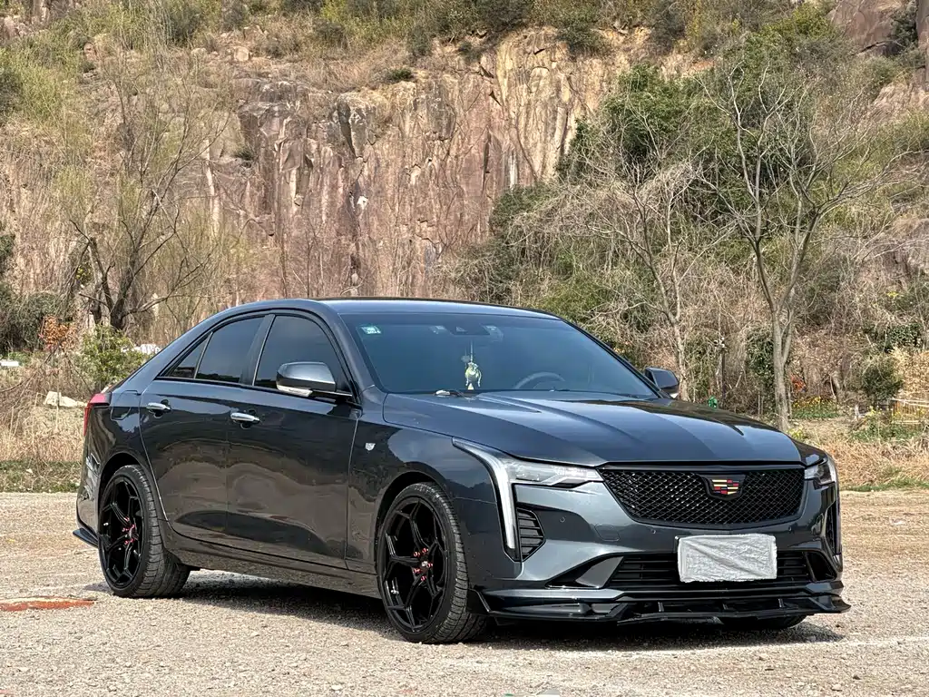 Cadillac CT4 2022 28T luxury model купить на сайте DeffCars