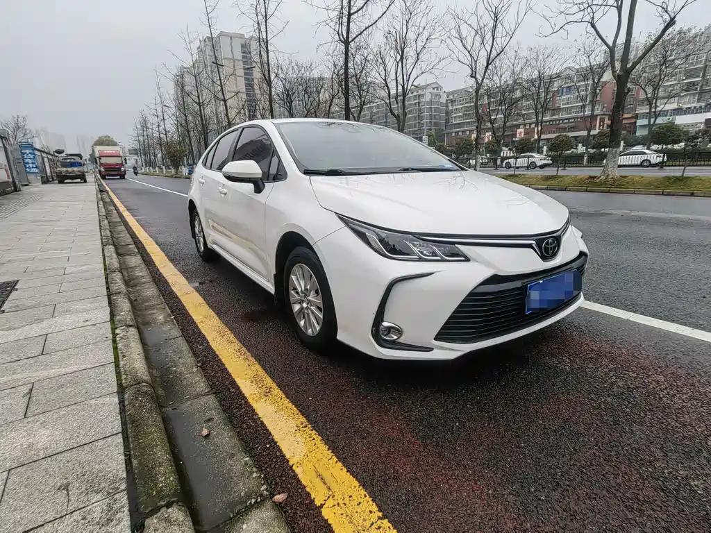Corolla 2021 1.2T S-CVT Pioneer Edition купить на сайте DeffCars