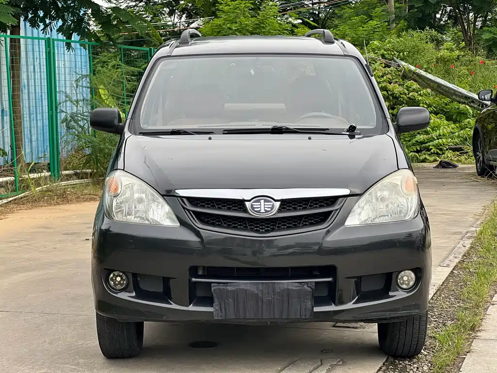 M80 2014 1.3L Manual 5 Seater Value Edition купить на сайте DeffCars
