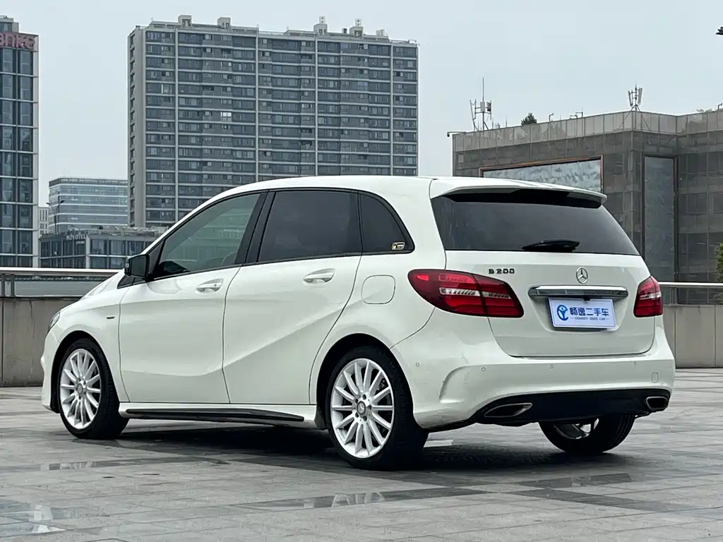 Mercedes-Benz B-Class 2017 B 200 Fashion Model купить на сайте DeffCars
