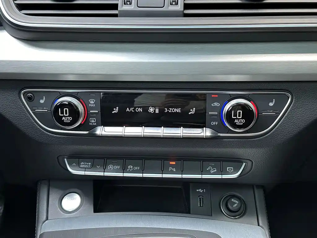 Audi Q5L 2018 40 TFSI enjoys fashionable style, National V купить на сайте DeffCars