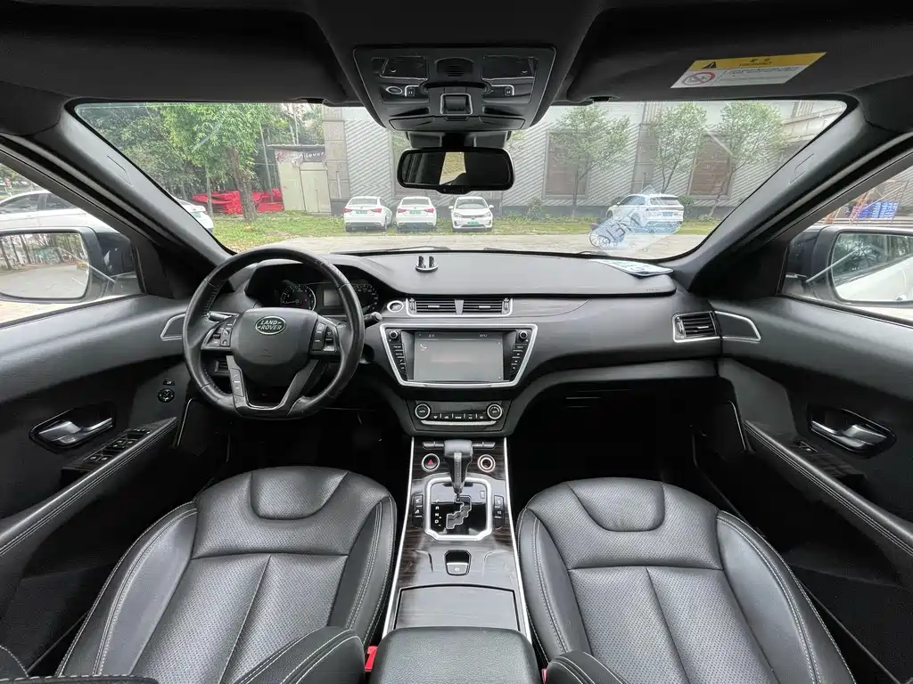 Landwind X7 2016 2.0T Panoramic Premium Edition купить на сайте DeffCars