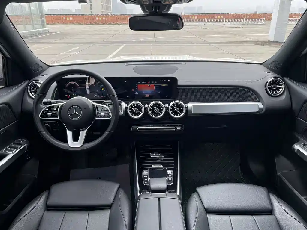 Mercedes-Benz GLB 2022 GLB 200 Dynamic купить на сайте DeffCars