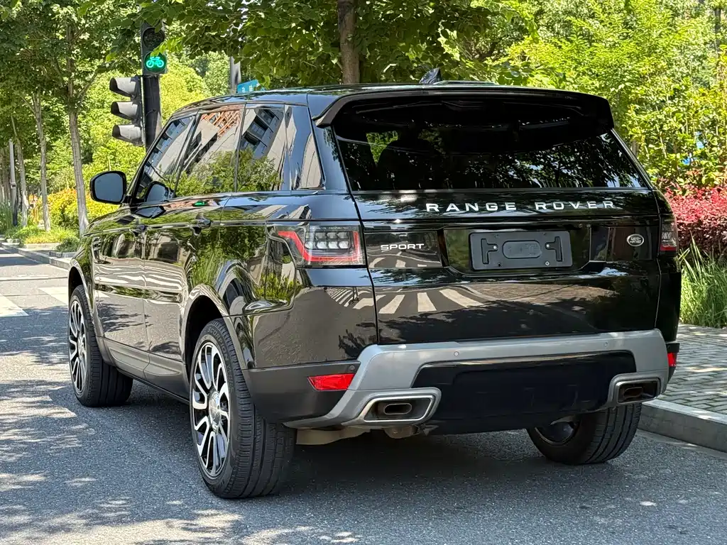 Range Rover Sport 2020 3.0 L6 SE купить на сайте DeffCars