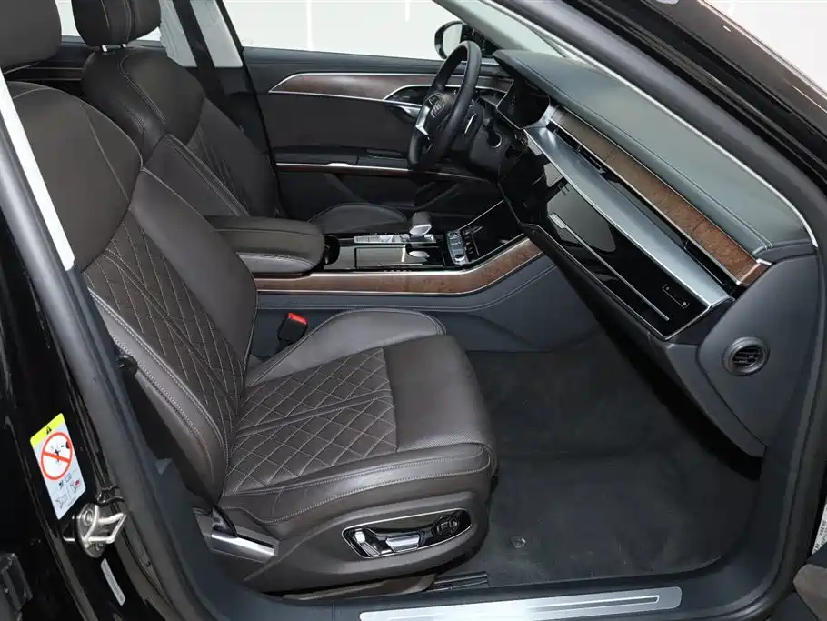 Audi A8 2023 A8L 50 TFSI quattro exclusive model купить на сайте DeffCars