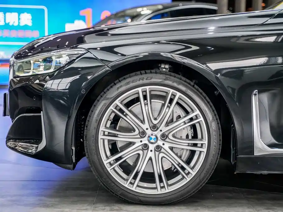 BMW 7 Series 2019 750Li xDrive V8 Luxury Package купить на сайте DeffCars