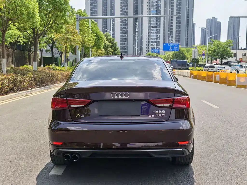 Audi A3 2019 Limousine 35 TFSI Enterprising National V купить на сайте DeffCars