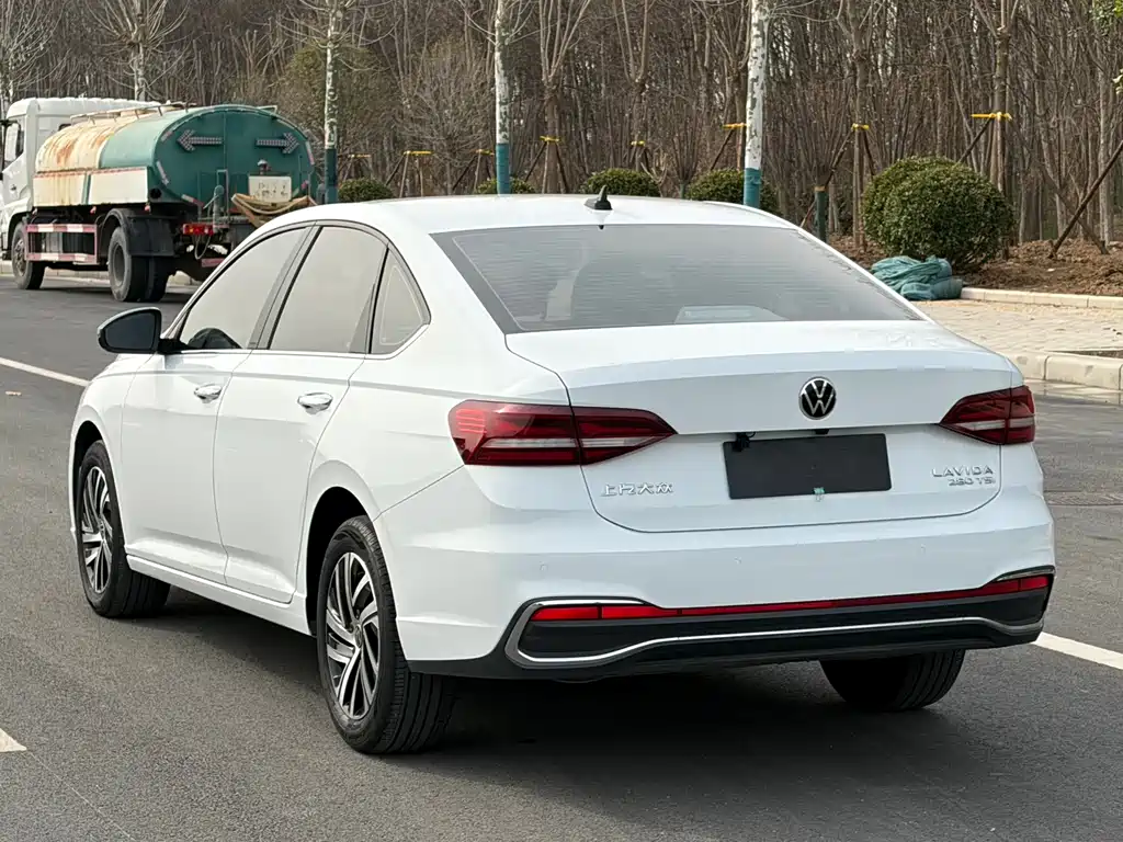Lavida 2023 280TSI DSG Manyi Edition купить на сайте DeffCars
