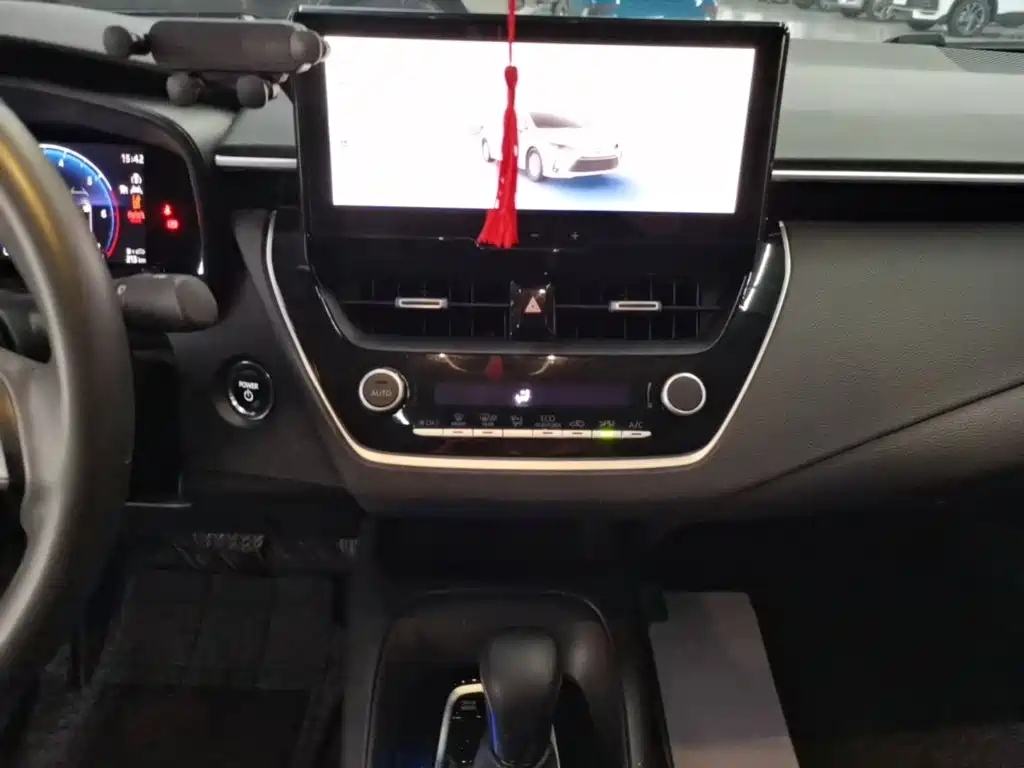 Corolla 2023 1.8L Intelligent Electric Hybrid Dual Engine Elite Edition купить на сайте DeffCars