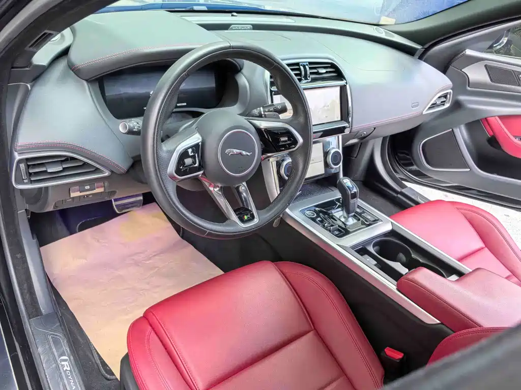 Jaguar XEL 2023 2.0T 250PS R-DYNAMIC S Advanced Sports Edition купить на сайте DeffCars