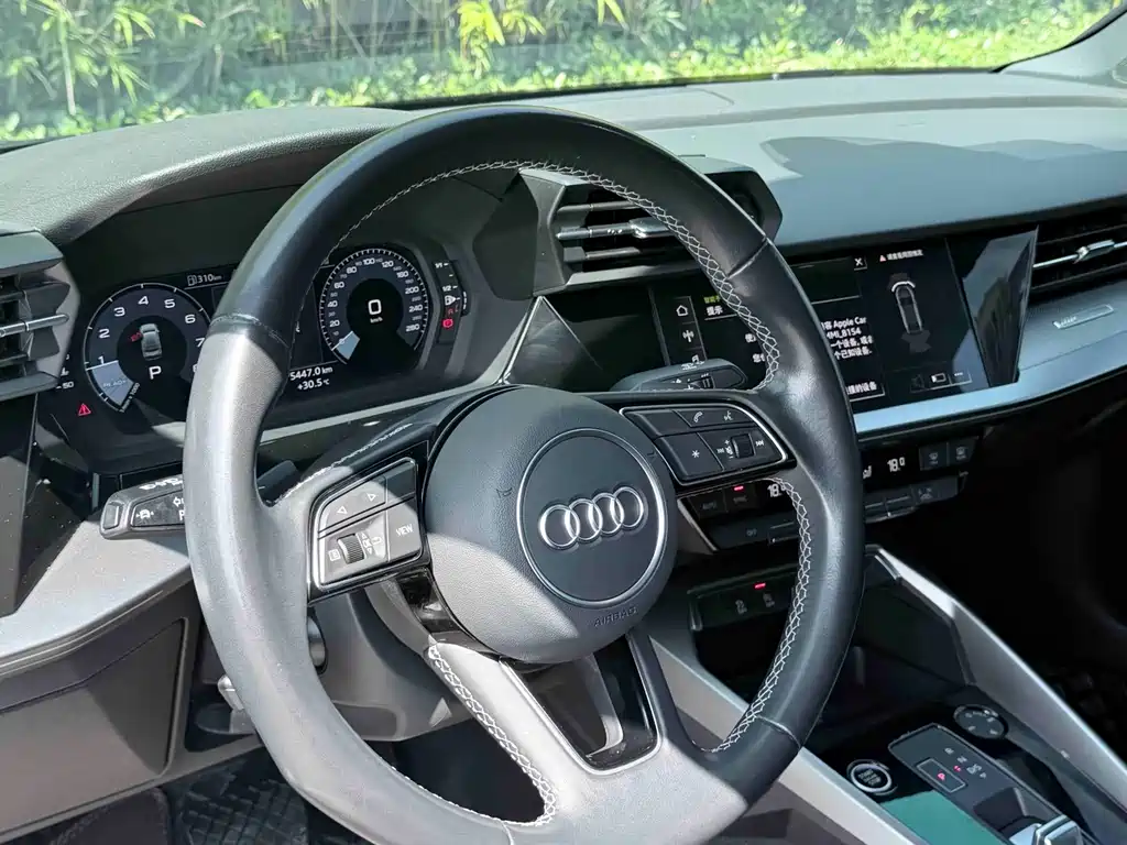 Audi A3 2024 A3L Limousine 35 TFSI Fashionable and Sporty купить на сайте DeffCars