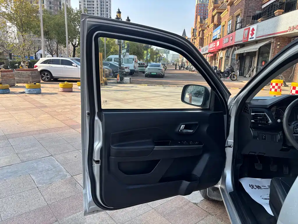 Fengjun 5 2020 2.0T diesel two-wheel drive elite large double row National VI GW4D20M купить на сайте DeffCars