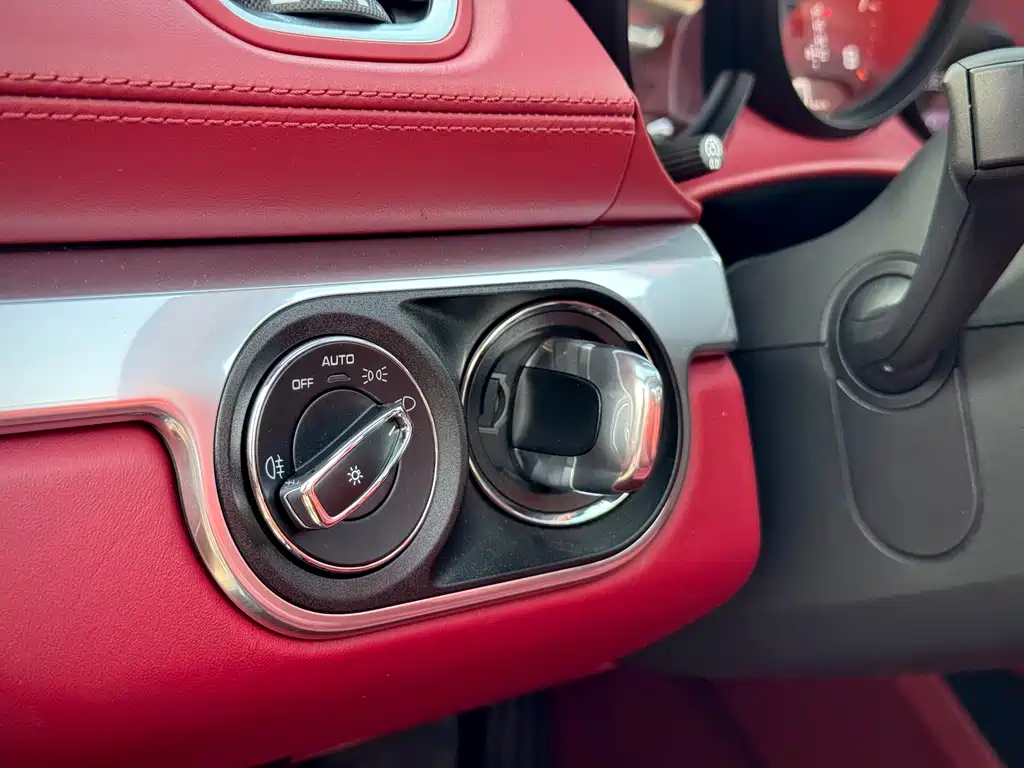 Porsche 718 2020 Boxster 2.0T купить на сайте DeffCars