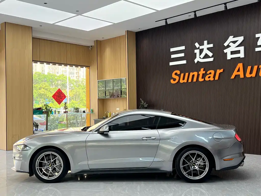 Mustang 2019 2.3L EcoBoost купить на сайте DeffCars