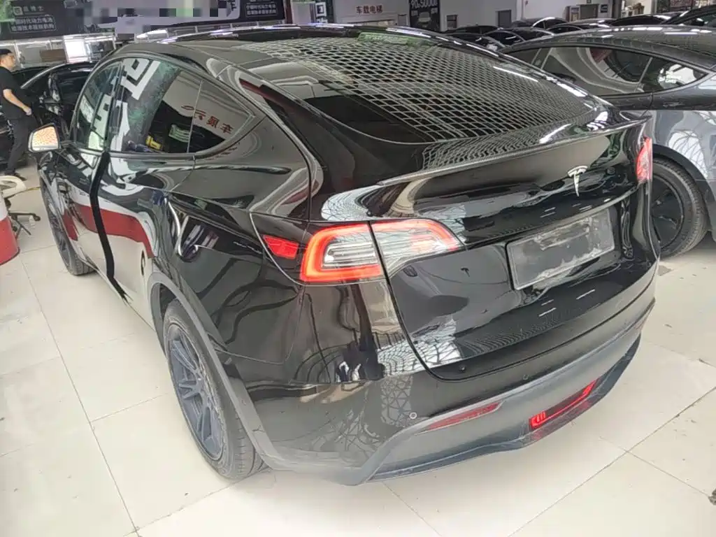 Model Y 2022 rear-wheel drive version купить на сайте DeffCars