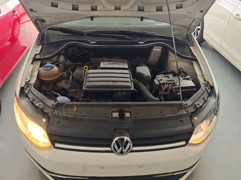 Polo 2018 1.5L automatic safety model купить на сайте DeffCars