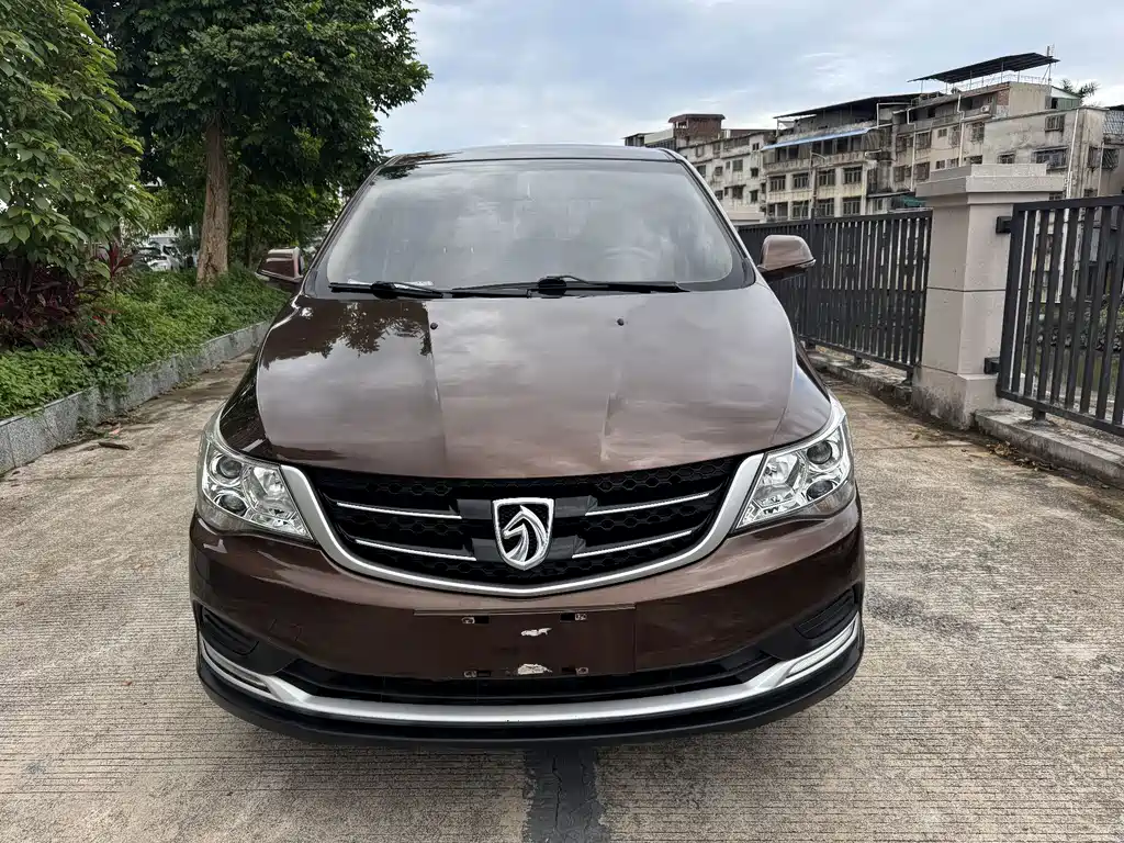 Baojun 730 2016 1.5L manual standard 7 seats купить на сайте DeffCars