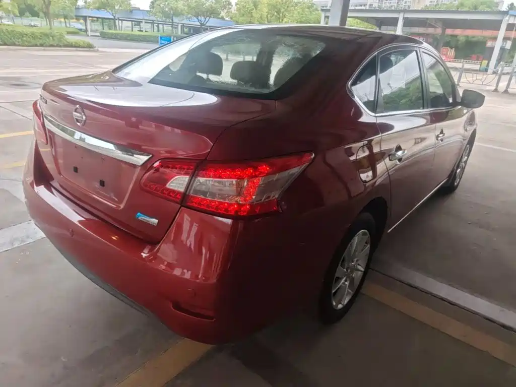 Sylphy 2014 1.6XV CVT Exclusive Edition купить на сайте DeffCars