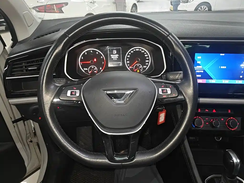 Jetta VS7 2022 280TSI automatic aggressive version купить на сайте DeffCars