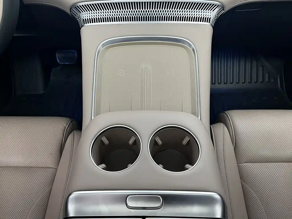 Xpeng X9 2024 Model 610 Long Battery Life Pro купить на сайте DeffCars