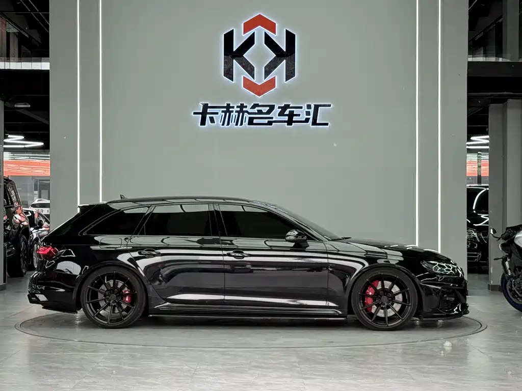 Audi RS 4 2024 RS4 Avant combustion engine version купить на сайте DeffCars
