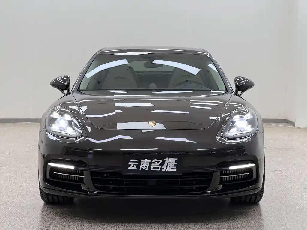 Panamera 2019 Panamera Executive Extended Edition 2.9T купить на сайте DeffCars