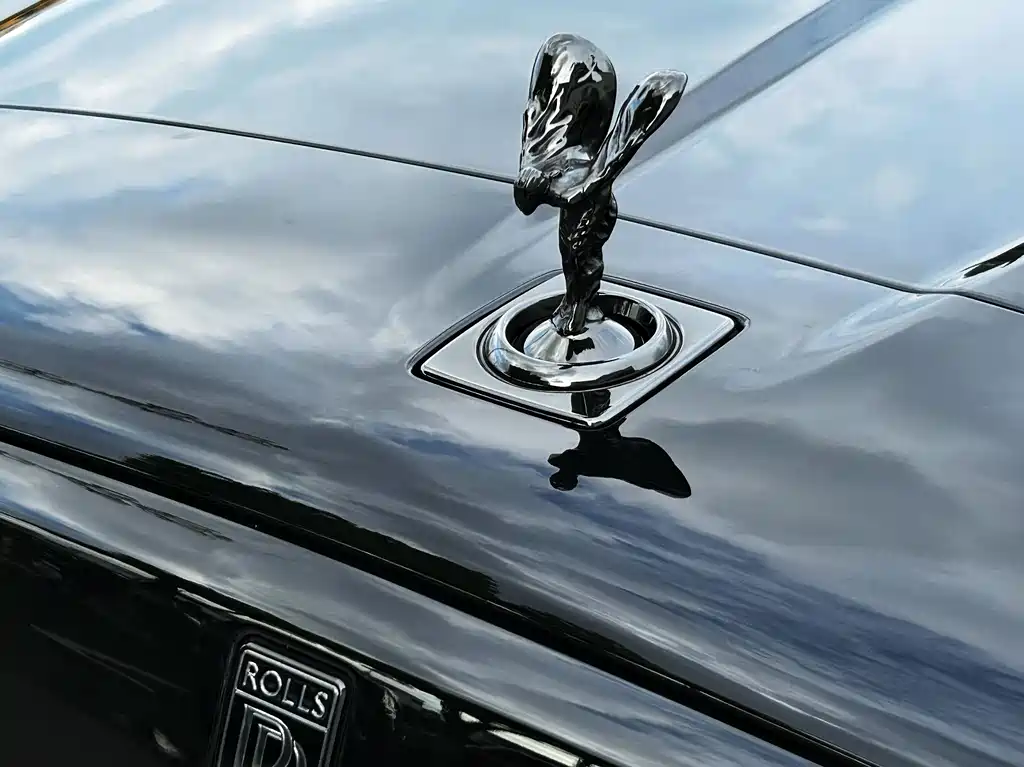 Cullinan 2018 four-seat version купить на сайте DeffCars