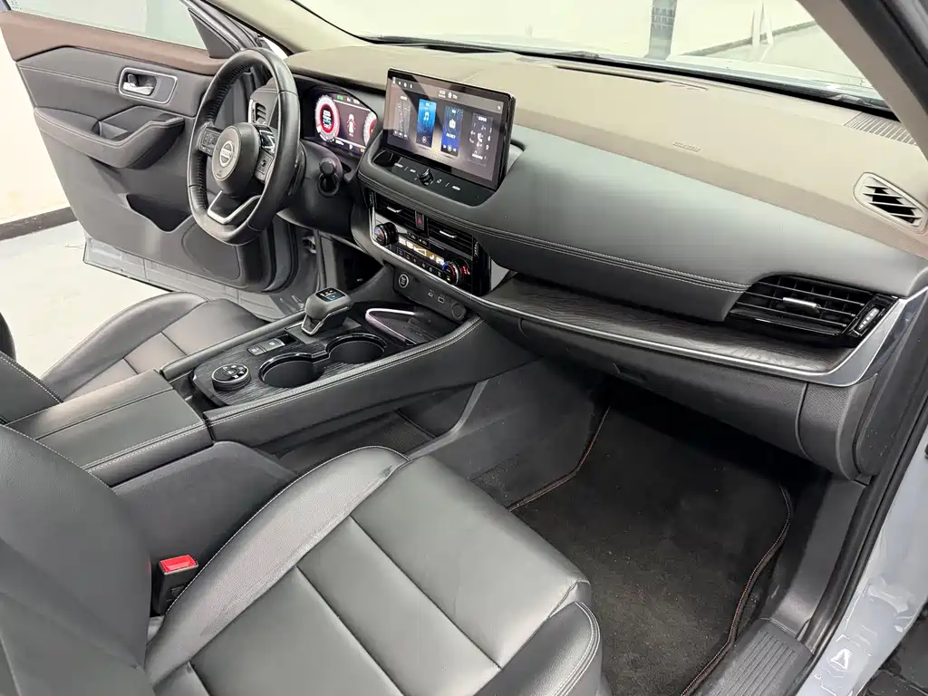 X-Trail 2021 VC-Turbo 300 CVT 4WD Extreme Edition купить на сайте DeffCars