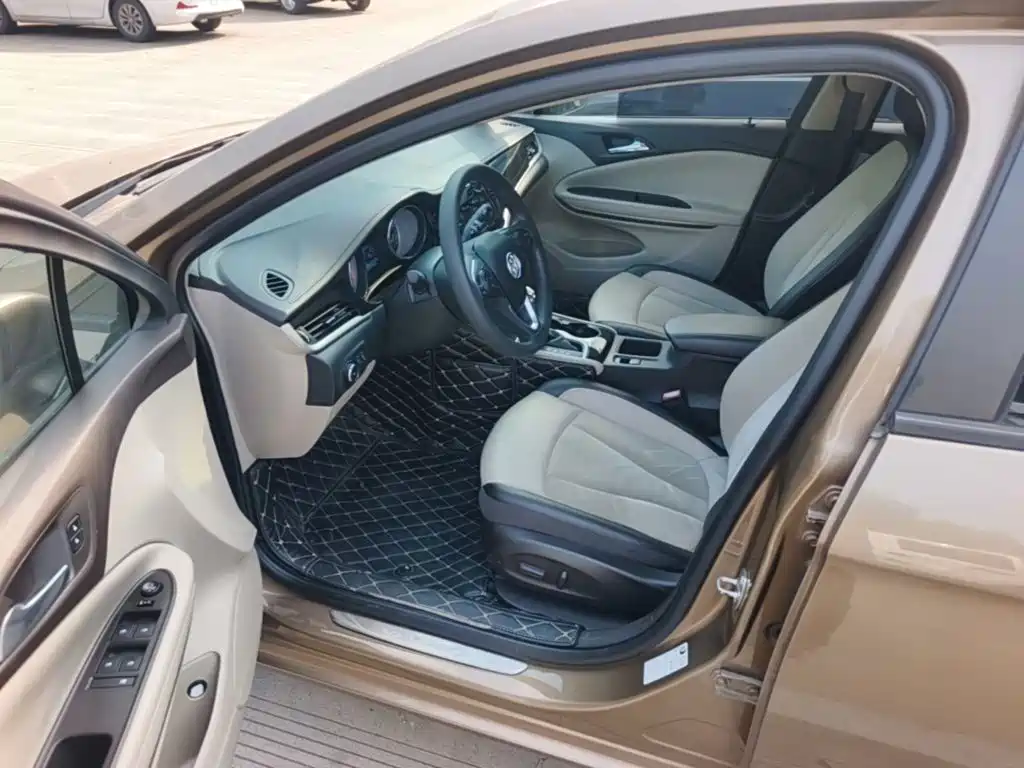 Weilang 2017 Sedan 15S Automatic Leading Type купить на сайте DeffCars