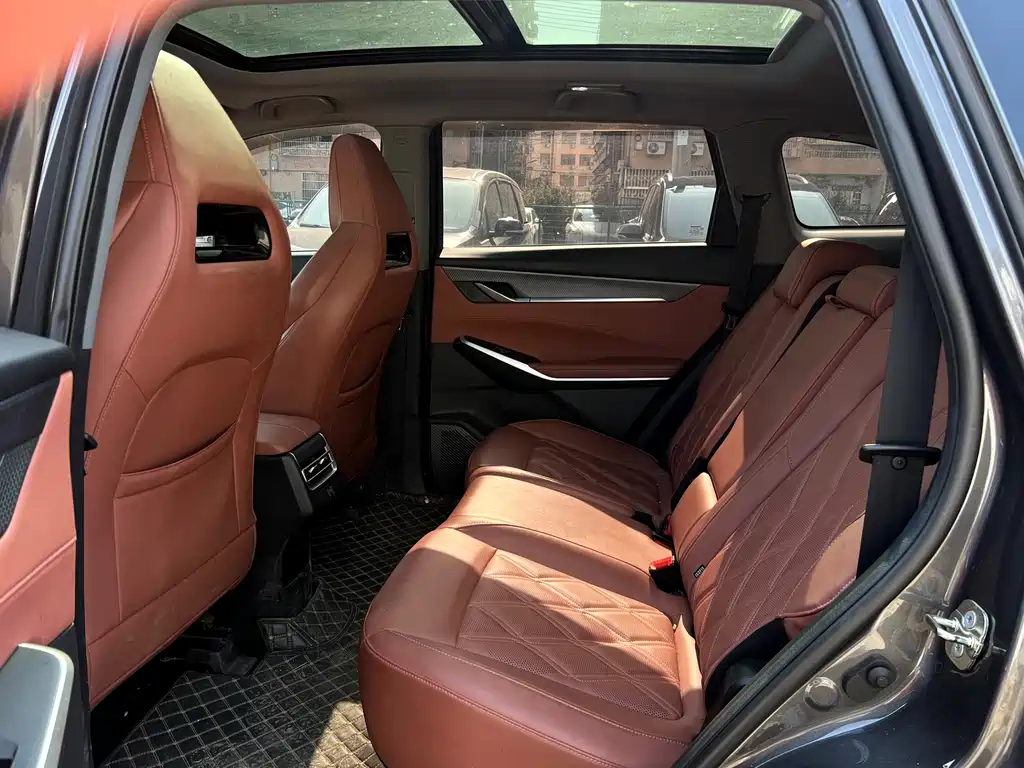 Changan CS75PLUS 2023 third generation 1.5T automatic premium model купить на сайте DeffCars