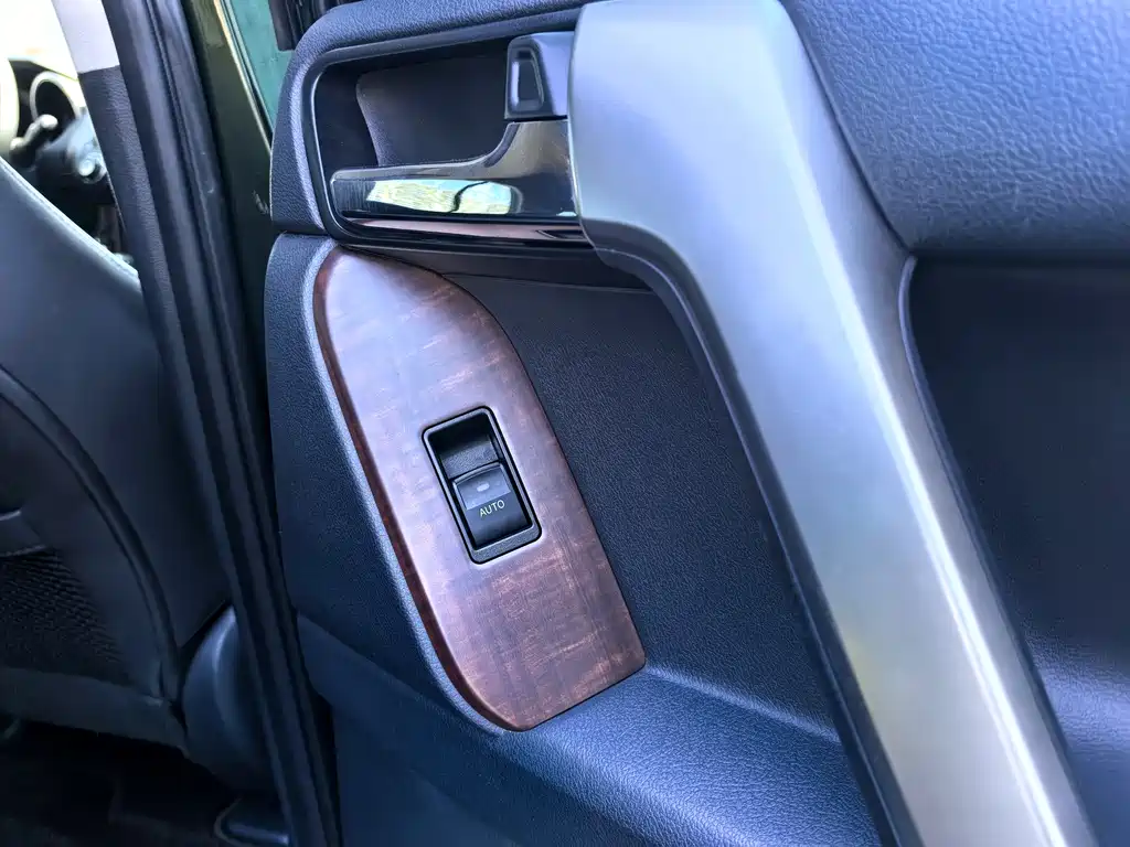 Prado 2014 4.0L automatic TX-L купить на сайте DeffCars