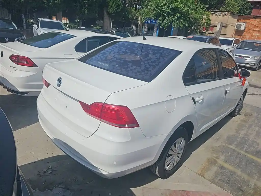 Santana 2019 1.5L automatic fashion version National VI купить на сайте DeffCars