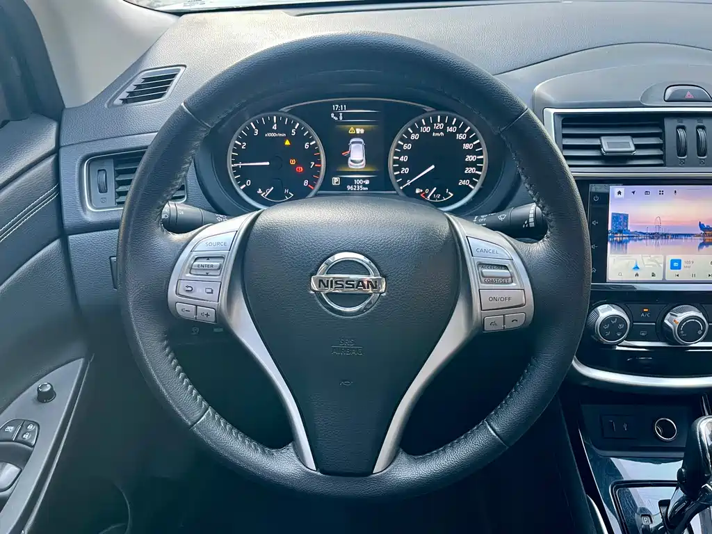 Tiida 2021 1.6L CVT Smart Travel Edition купить на сайте DeffCars