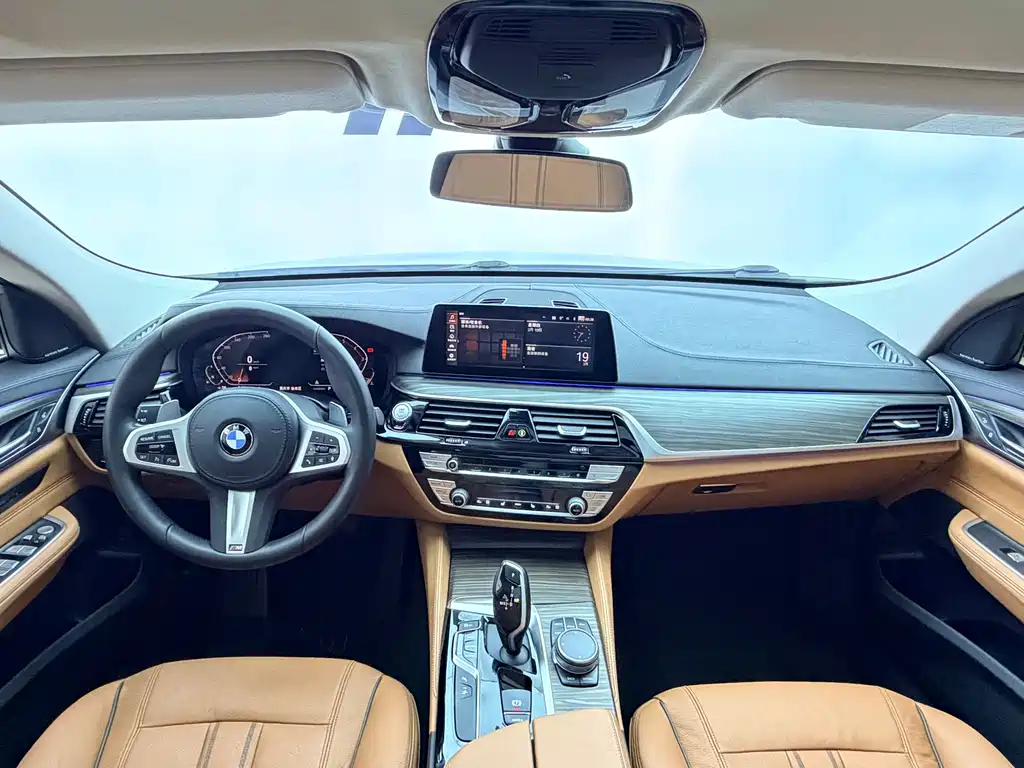 BMW 6 Series GT 2020 630i Luxury Design Package купить на сайте DeffCars