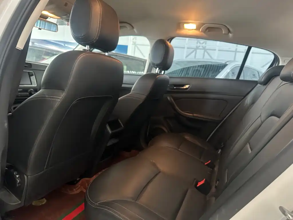 Qoros 5 2018 facelift 1.6T automatic leading model купить на сайте DeffCars