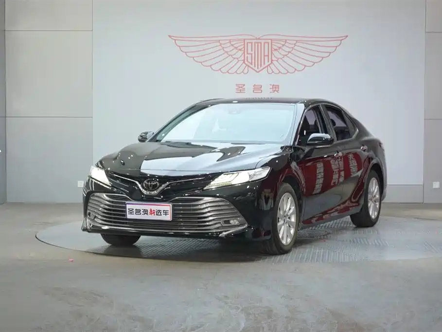 Camry 2019 2.0G Deluxe Edition National VI купить на сайте DeffCars