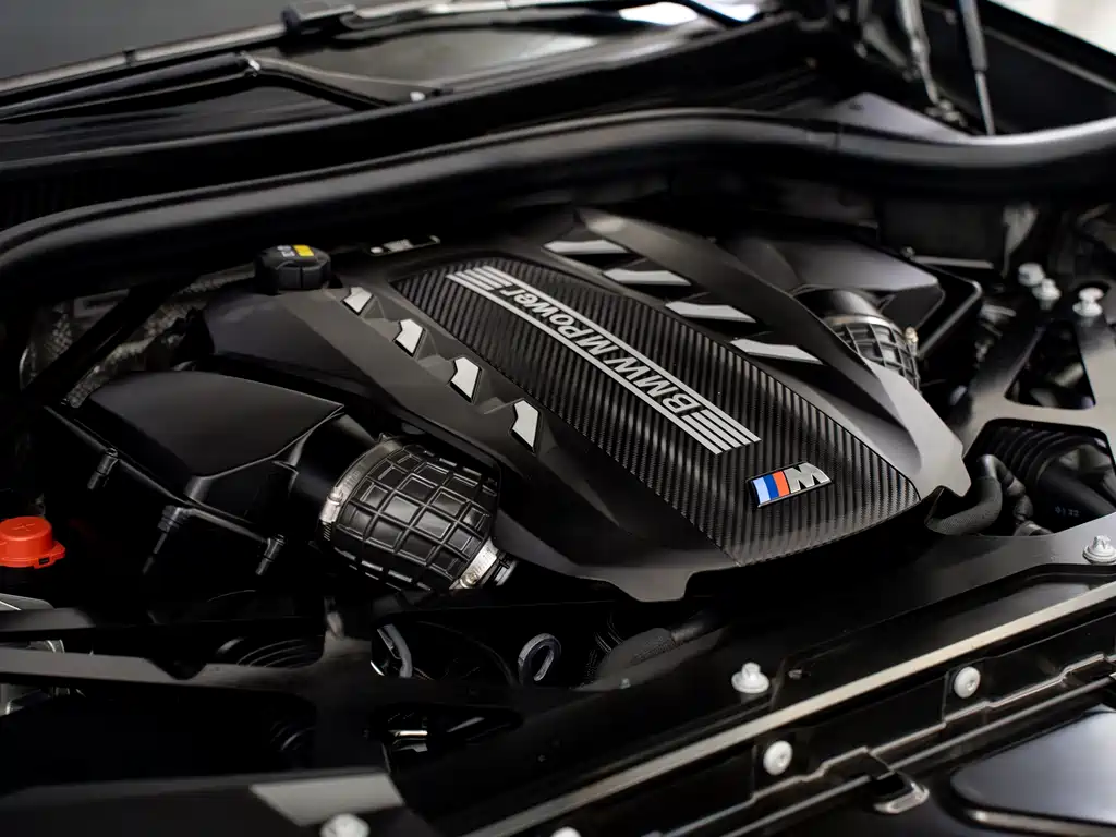 BMW X6 M 2022 X6 M купить на сайте DeffCars