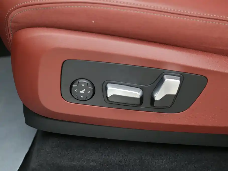 BMW X5 2023 xDrive 30Li Exclusive M Sports Night Package купить на сайте DeffCars