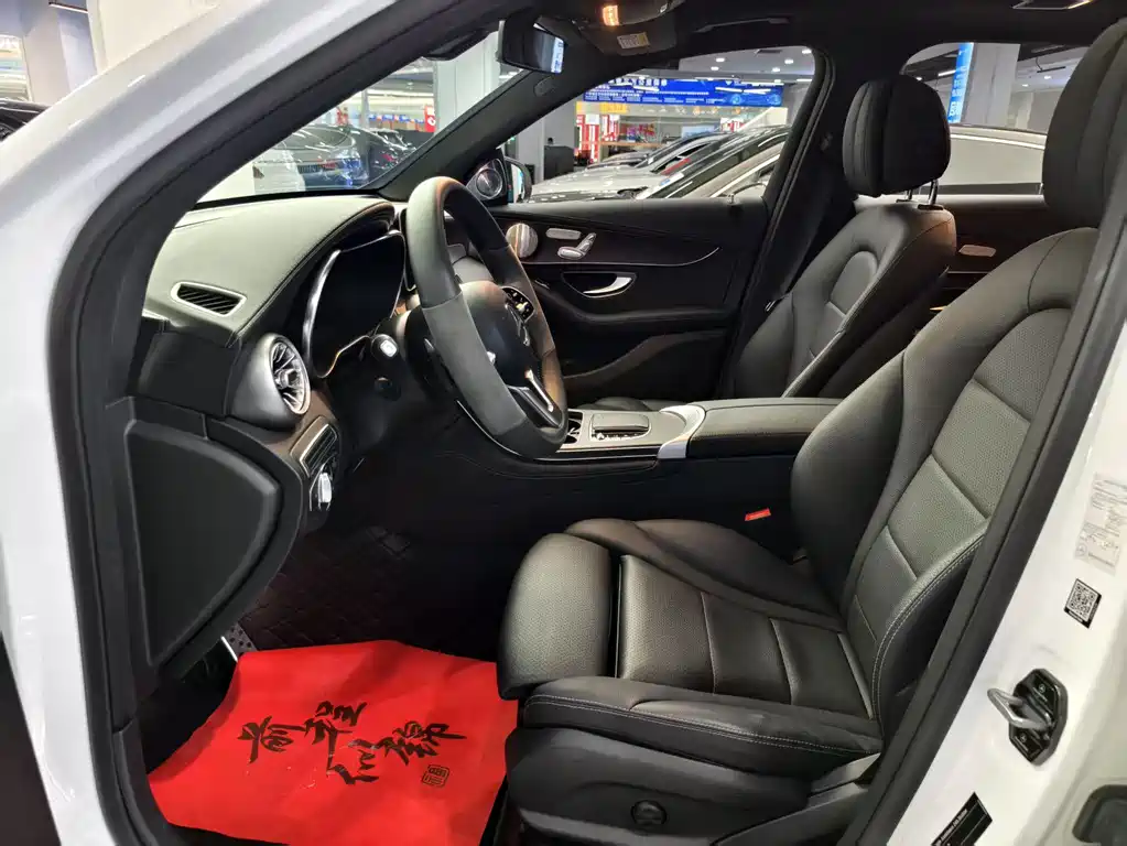 Mercedes-Benz GLC 2021 GLC 260 L 4MATIC luxury model купить на сайте DeffCars