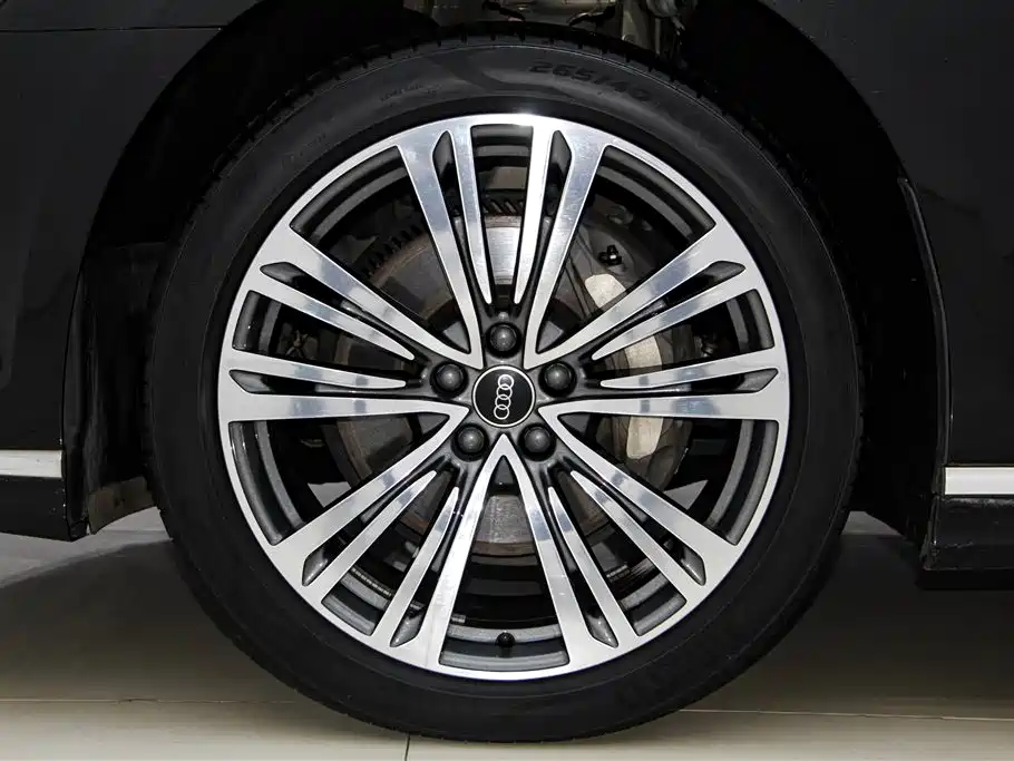 Audi A8 2024 A8L 45 TFSI quattro luxury model купить на сайте DeffCars