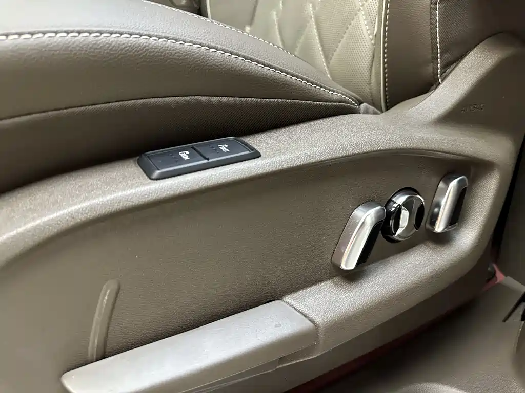 Weiran 2022 380TSI Premium Edition купить на сайте DeffCars