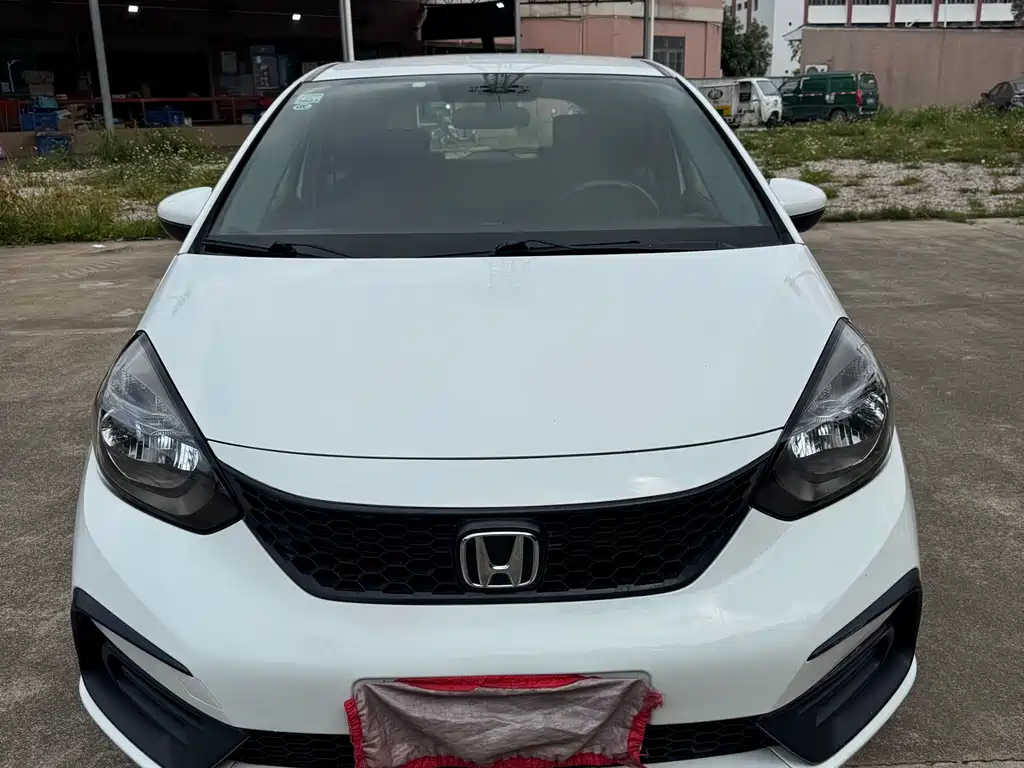 Fit 2021 1.5L CVT tide version купить на сайте DeffCars