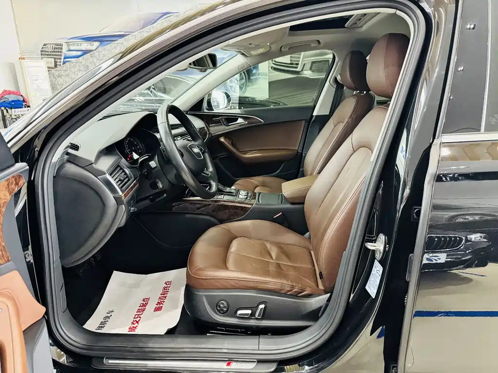 Audi A6L 2018 30th Anniversary Model 35 TFSI Fashion Model купить на сайте DeffCars
