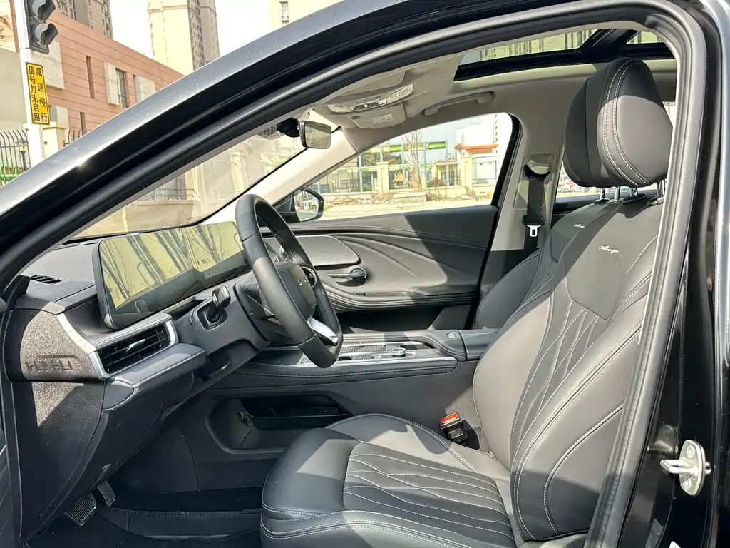 Arrizo 8 2025 1.6T DCT Shang купить на сайте DeffCars